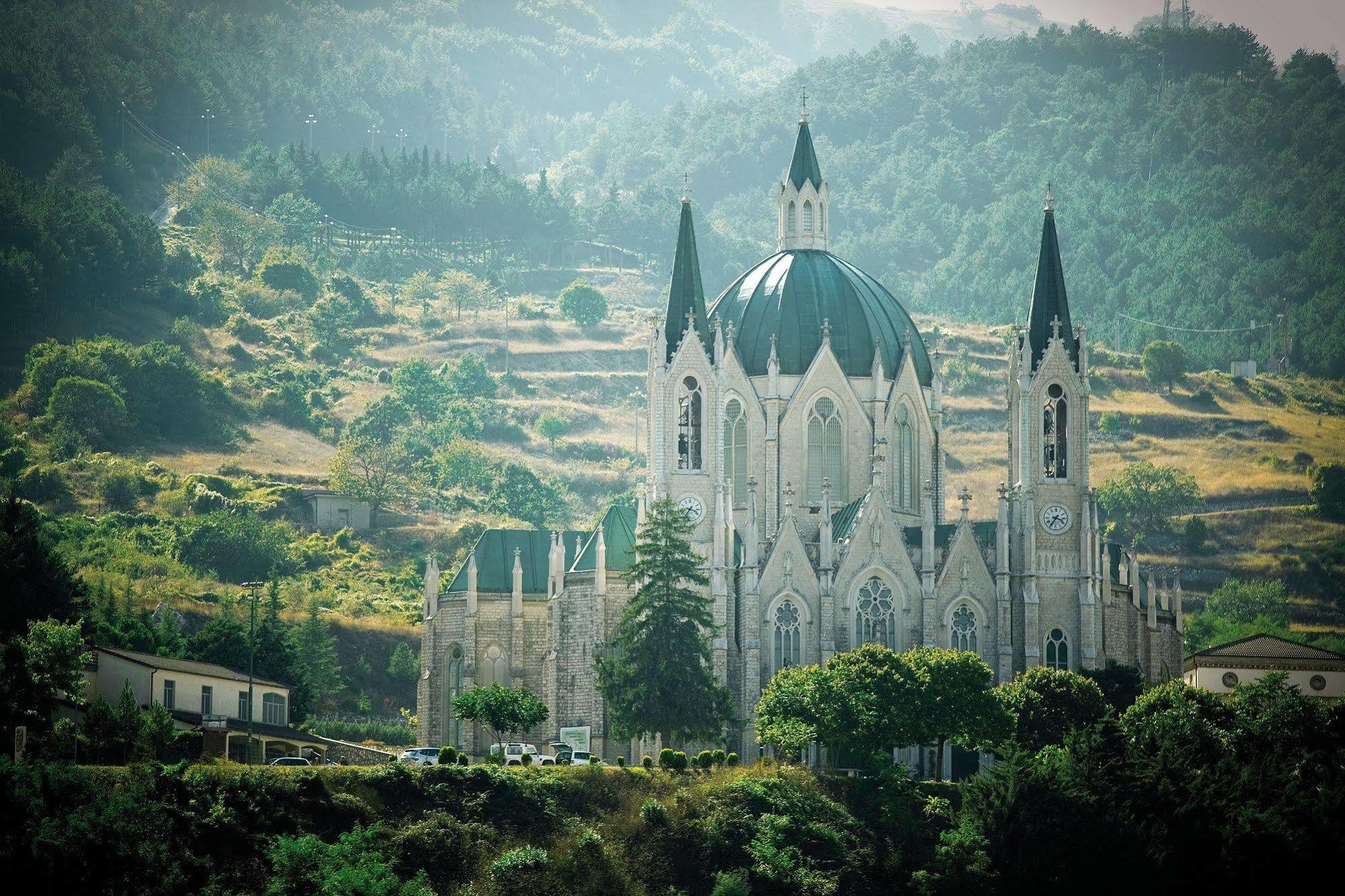 Fonte Del Benessere Resort Castelpetroso Eksteriør bilde